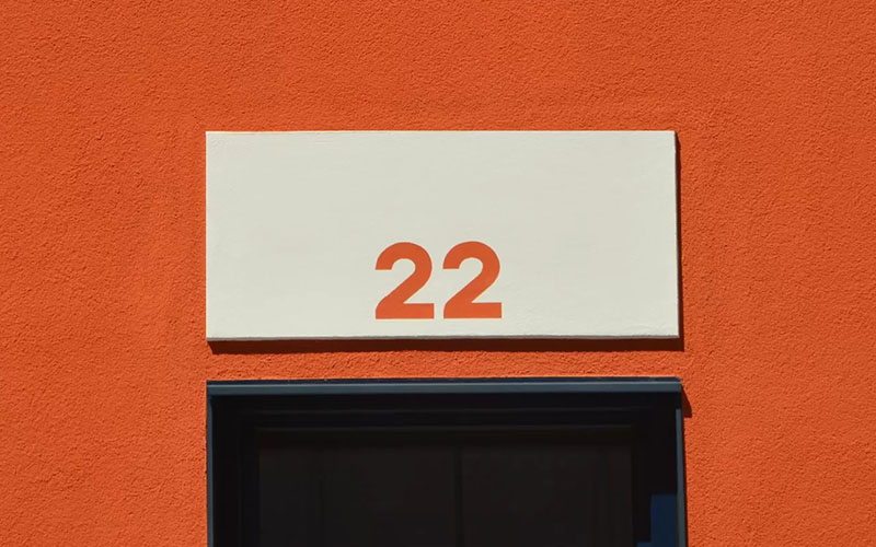 Число 22 в нумерологии: характер, судьба и совместимость